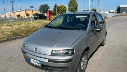 Usata Fiat Punto 60 CV (44 kW) 2003 Grigio Utilitaria