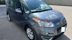 Grigio Usata 2011 Citroën C3 Picasso Exclusive Monovolume | 5600 € (Buon prezzo)