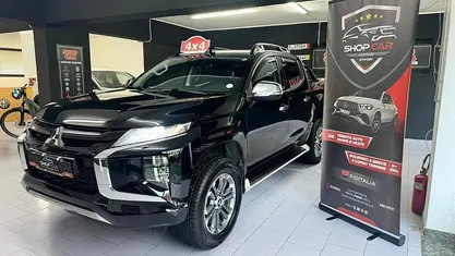 Nero Usata 2020 Mitsubishi L200 Select Pick-up | 27.000 € (Cara)