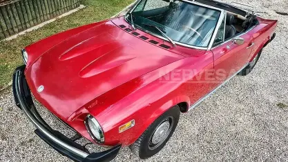 Usata Fiat 1800 118 CV (86 kW) 1970 Rosso Cabrio