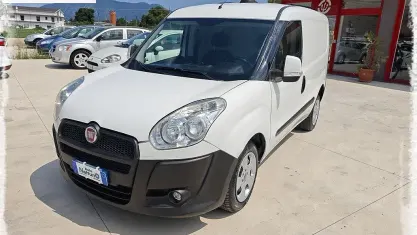 Usata Fiat Doblò 90 CV (66 kW) 2013 Bianco Monovolume