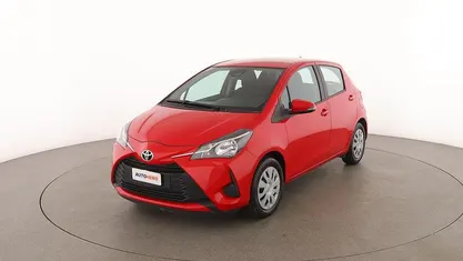 Usata Toyota Yaris Cool 70 CV (51 kW) 2018 Berlina