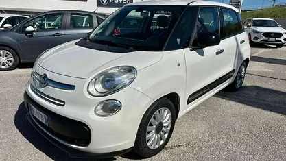 Usata Fiat 500L Pop Star 97 CV (71 kW) 2016 Bianco Monovolume