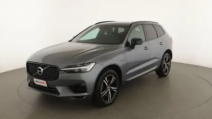 Usata Volvo XC60 R-Design 341 CV (250 kW) 2021 Grigio SUV