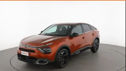 Usata Citroën C4 Shine 131 CV (96 kW) 2021 Oro SUV
