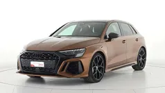 Verniciature personalizzate au Usata 2024 Audi RS3 Sportback Comfort Due volumi | 62.500 € (Buon prezzo)