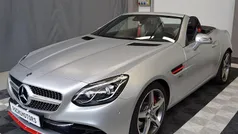 Argento opaco magno designo Usata 2018 Mercedes SLC200 Premium Cabrio | 45.000 €
