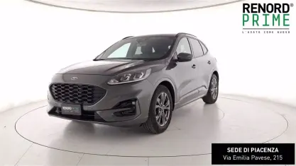 Usata Ford Kuga ST-Line 120 CV (88 kW) 2020 Grigio chiaro SUV