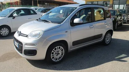 Usata Fiat Panda Lounge 69 CV (50 kW) 2014 Grigio Utilitaria