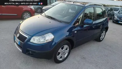 Usata Fiat Sedici 107 CV (78 kW) 2009 Bluazzurro SUV