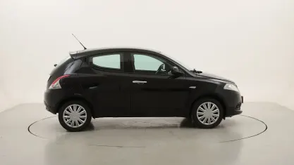 Usata Lancia Ypsilon Gold 69 CV (50 kW) 2019 Neronero Utilitaria