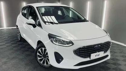 Bianco Usata 2022 Ford Fiesta Titanium Due volumi | 9890 € (Super prezzo)