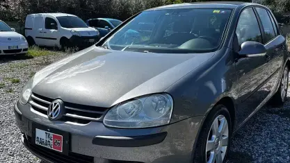 Usata VW Golf V Comfortline 105 CV (77 kW) 2007 Grigio Berlina