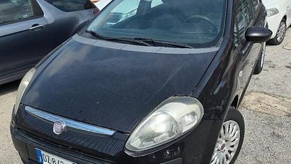 Usata Fiat Grande Punto 77 CV (56 kW) 2009 Nero Utilitaria