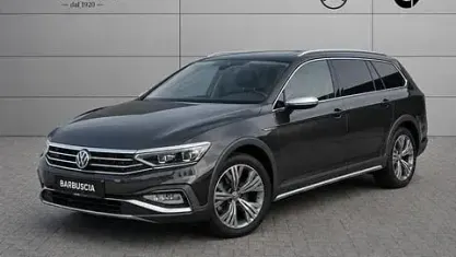 Usata VW Passat Alltrack 200 CV (147 kW) 2023 Grigio Station wagon
