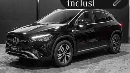 Nuevo Mercedes GLA200 Advanced 150 CV (110 kW) 2026 Negro SUV