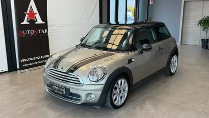 Usata Mini Cooper D 110 CV (80 kW) 2007 Grigio Utilitaria