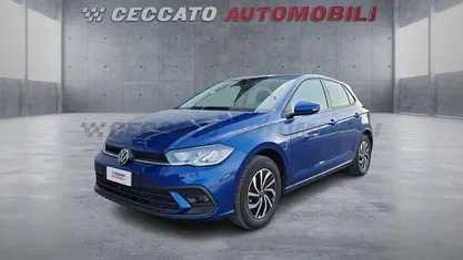 Blu Usata 2024 VW Polo Life Tre volumi | 19.700 € (Buon prezzo)