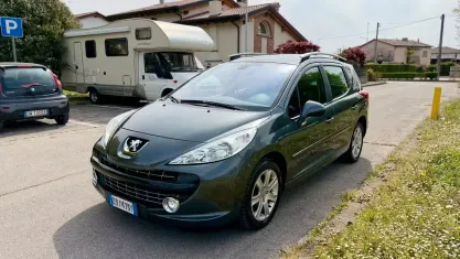 Usata Peugeot 207 120 CV (88 kW) 2008 Grigio Station wagon