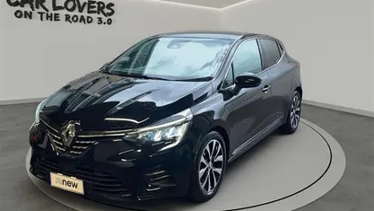 Usata Renault Clio V Intens 101 CV (74 kW) 2023 Nero Utilitaria
