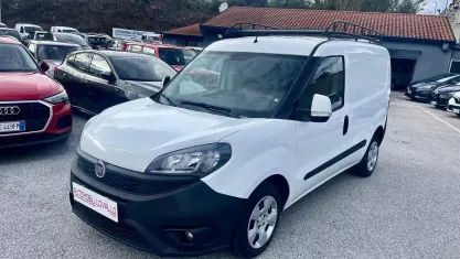 Usata Fiat Doblò 105 CV (77 kW) 2018 Bianco Monovolume