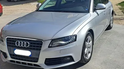Gray Usata 2009 Audi A4 Advanced Tre volumi | 5650 € (Buon prezzo)
