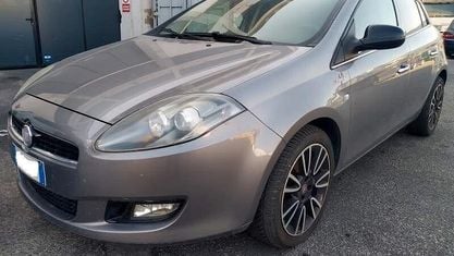 Usata Fiat Bravo Street 120 CV (88 kW) 2012 Grigio Utilitaria