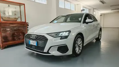 Usata Audi A3 116 CV (85 kW) 2022 Bianco Berlina