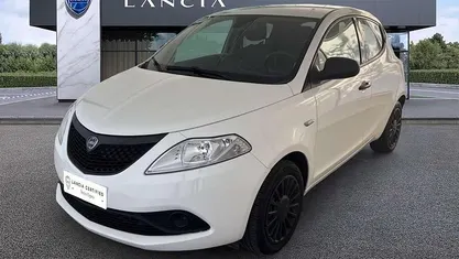 Bianco Usata 2020 Lancia Ypsilon Silver Due volumi | 10.450 € (Buon prezzo)