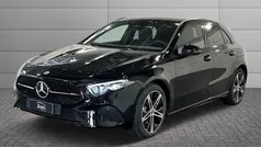 Grigio montagna Nuova 2025 Mercedes A180 Tre volumi | 37.100 € (Buon prezzo)
