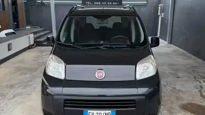 Usata Fiat Qubo Dynamic 70 CV (51 kW) 2014 Nero Monovolume