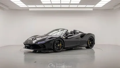 Usata Ferrari F8 721 CV (530 kW) 2022 Nero Cabrio