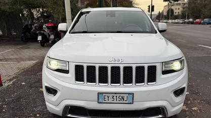 Bianco Usata 2015 Jeep Grand Cherokee Overland SUV | 7999 € (Super prezzo)
