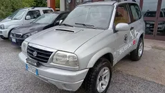 Argento Usata 2004 Suzuki Grand Vitara SUV | 5600 € (Buon prezzo)