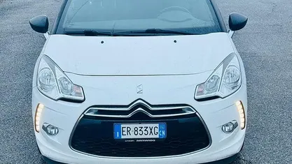 Usata DS Automobiles DS3 82 CV (60 kW) 2013 Bianco Utilitaria