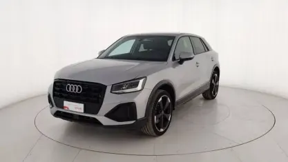Usata Audi Q2 Advanced Plus 150 CV (110 kW) 2022 Grigio metallizzato SUV