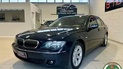 Usata BMW 730 258 CV (189 kW) 2005 Blu Berlina