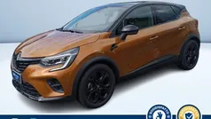 Oro metallizzato Usata 2022 Renault Captur Rive Gauche SUV | 18.200 € (Buon prezzo)