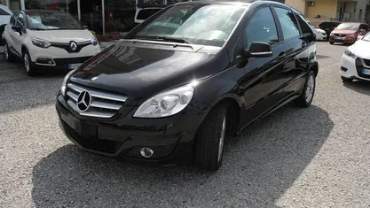 Usata Mercedes B180 116 CV (85 kW) 2010 Monovolume