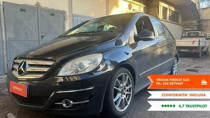 Usata Mercedes B180 109 CV (80 kW) 2010 Nero Monovolume