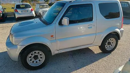 Usata Suzuki Jimny 85 CV (62 kW) 2008 SUV