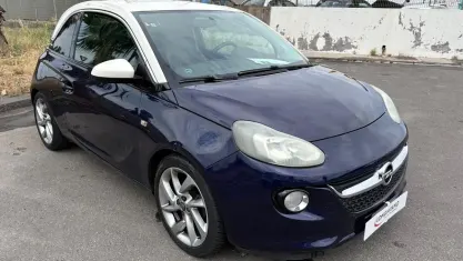 Usata Opel Adam 69 CV (50 kW) 2014 Blu Utilitaria