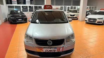 Usata 2008 VW Touran Conceptline Monovolume | 2800 € (Ottimo prezzo)