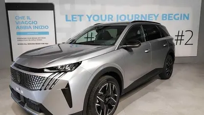 Argento Nuova 2025 Peugeot 5008 Allure Monovolume | 41.000 €