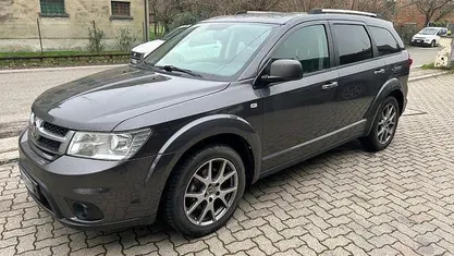 Usata 2015 Fiat Freemont Cross SUV | 7000 € (Ottimo prezzo)