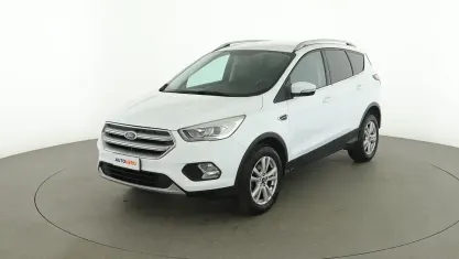 Begagnad Ford Kuga Business Edition 120 HK (88 kW) 2019 Vit SUV
