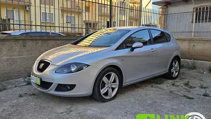 Usata Seat Leon Stylance 105 CV (77 kW) 2008 Grigio Berlina