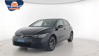 Usata VW Golf VIII Life 130 CV (95 kW) 2023 Berlina