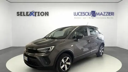 Begagnad Opel Crossland Edition 110 HK (80 kW) 2023 Blå SUV