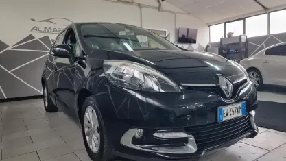 Usata Renault Scénic XMOD 110 CV (80 kW) 2014 Nero Monovolume